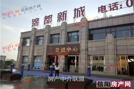 东明学校近多层1楼3室毛坯房低价